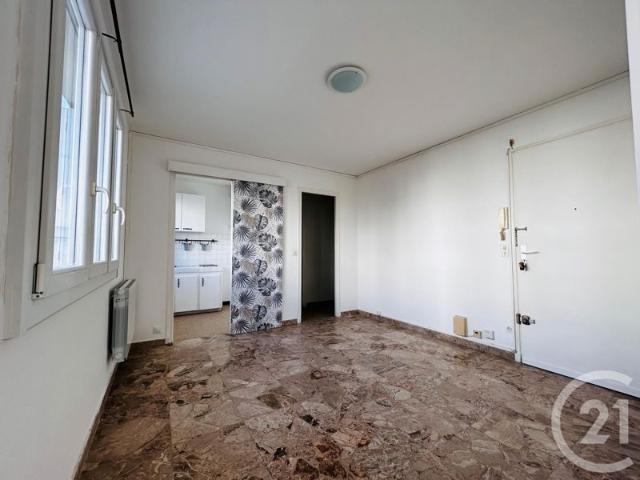 Location Appartement 30 m² à Montpellier 555 ¤ CC /mois