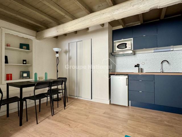 Location appartement 31 m², Nimes 30000 Gard