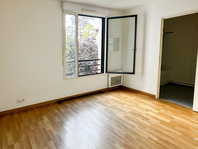 Location appartement, 37.38 m² T 1 à Tours, 449 €