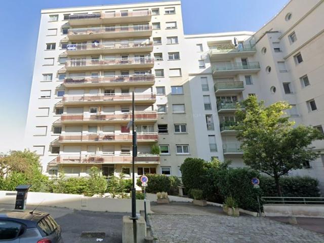 Location appartement, 34.61 m² T 2 à Issy les Moulineaux, 1 300 €