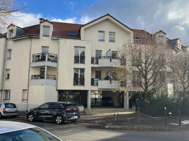Location appartement, 34.12 m² T 1 à Massy, 750 €