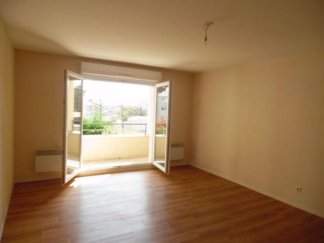 Location Appartement 3 pièce s 73 m²