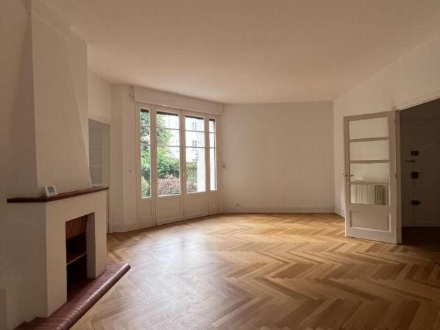 Location Appartement 3 pièce s de 107 m2