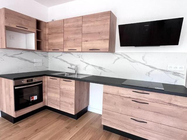 Location Appartement 3 pièce s de 65.44 m2 | Cabinet Martin