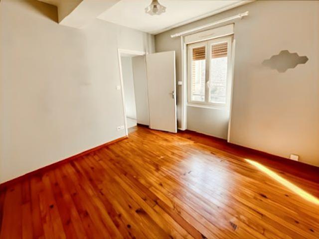 Location Appartement 3 pièces 43 m2 Caussade