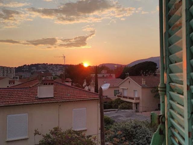 Location Appartement 3 pièces 40 m2 Toulon