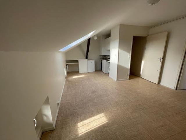Location Triplex 3 pièces 40 m2 Albi