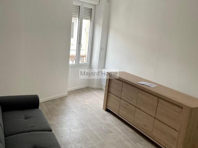 Location Appartement 3 pièces 40m² NIMES 30000