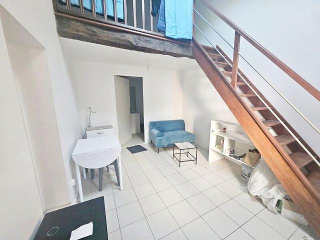 Location appartement 3 pièces, 41.00m², Daux
