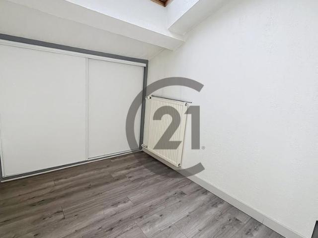 Location Appartement 3 pièces 41m² RIOM 63200