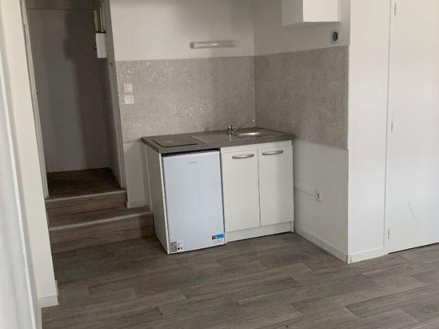 Location Appartement 3 pièces 42m²