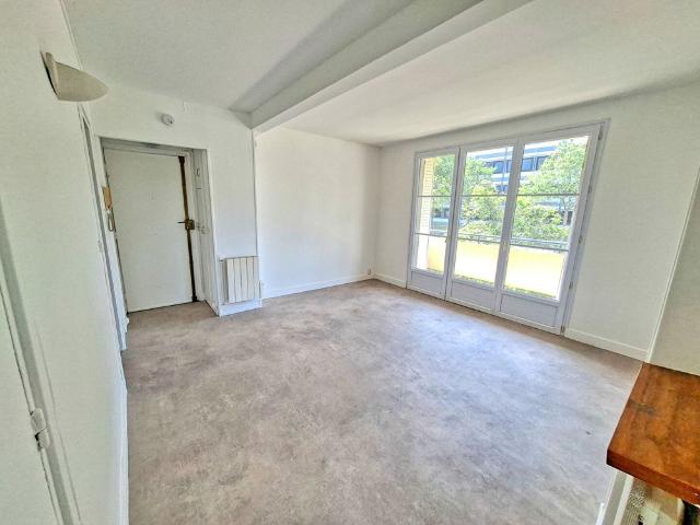 Location appartement 3 pièces, 47.72m², Antony