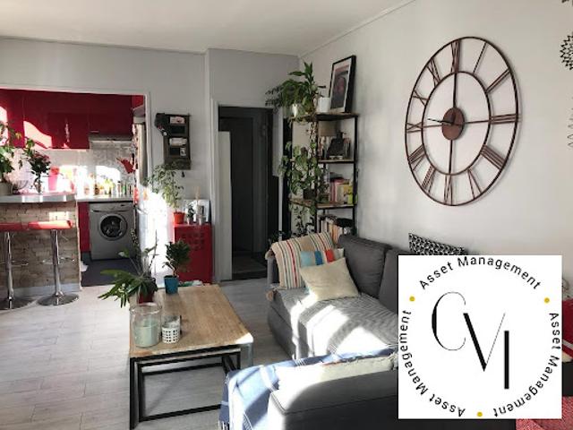Location Appartement 3 pièces 47.03 m2 Paris 18ème