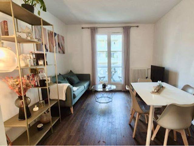 Location Appartement 3 pièces 47 m2 Colombes