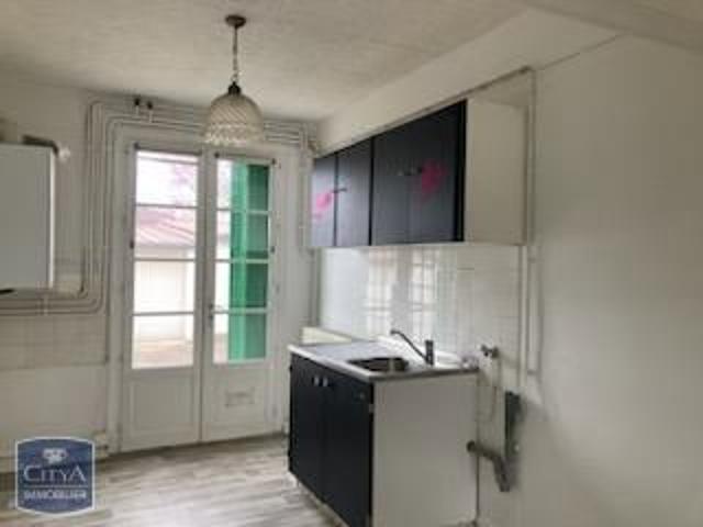 Location Appartement 3 pièces 47m² CHATENOY LE ROYAL 71880