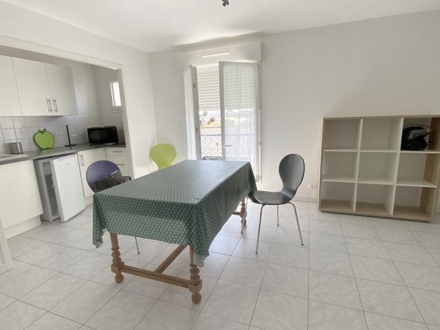 Location Appartement 3 pièces 47m² ANGERS 49100