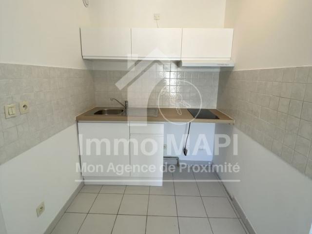 Location Appartement 3 pièces 47m² LE GRAU DU ROI 30240