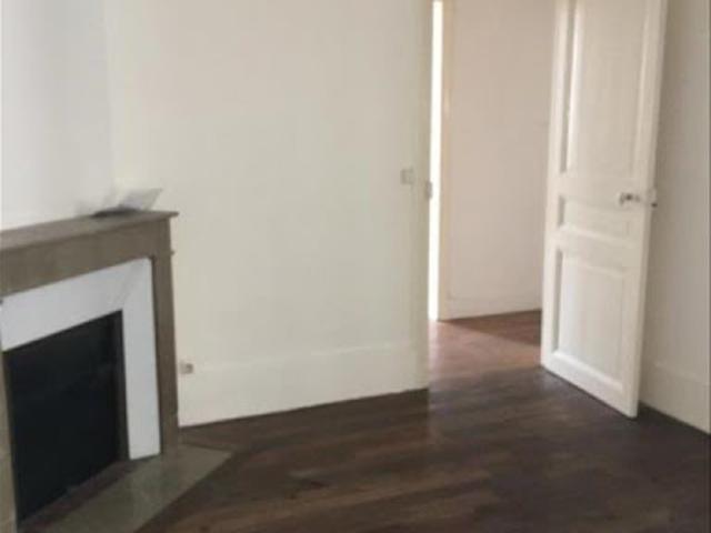 Location Appartement 3 pièces 44.18 m2 Pantin