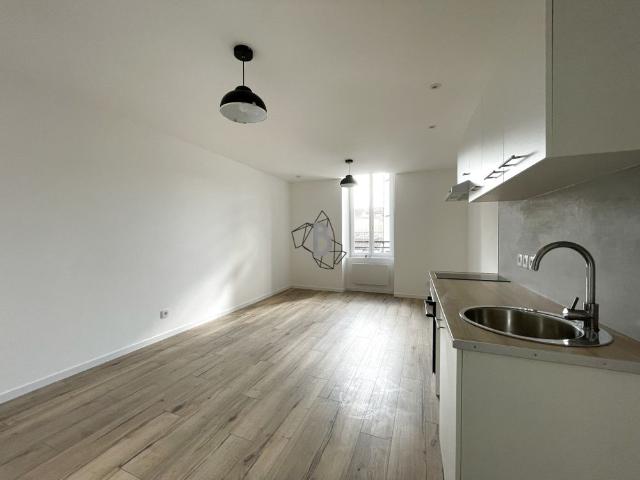 Location Appartement 3 pièces 44m² CARMAUX 81400