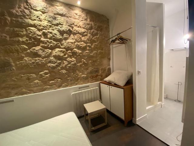 Location Appartement 3 pièces 44m² PARIS 2ème