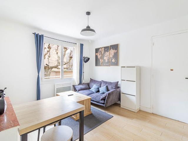 Location Appartement 3 pièces 45.09 m2 Marseille 8ème