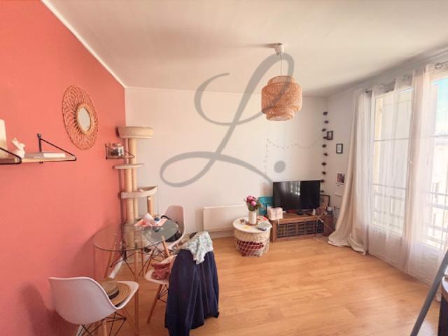 Location Appartement 3 pièces 45.25 m2 Colombes