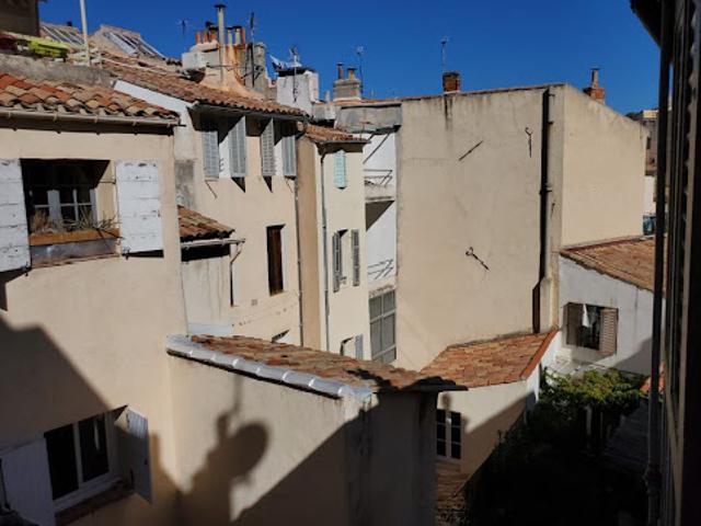 Location Appartement 3 pièces 45 m2 Aix en Provence