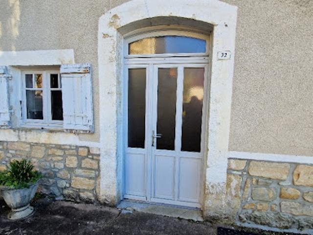 Location Appartement 3 pièces 45 m2 Hautefort