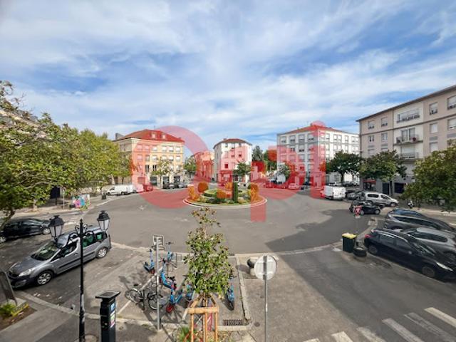 Location Appartement 3 pièces 45 m2 Lyon 3ème