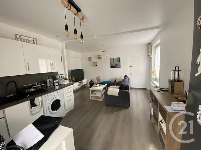 Location Appartement 3 pièces 45m² AVON 77210