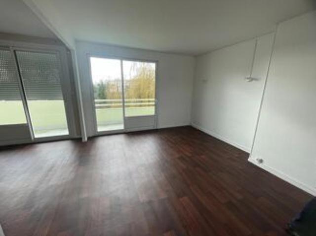 Location Appartement 3 pièces 46 m2 à Saint Quentin