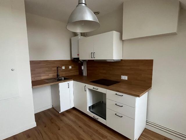 Location Appartement 3 pièces 46m² CLERMONT FERRAND 63000