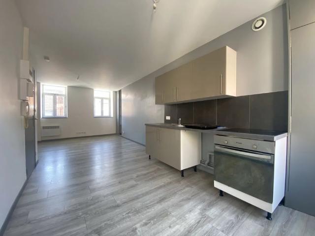Location Appartement 3 pièces 46m² BOULOGNE SUR MER 62200
