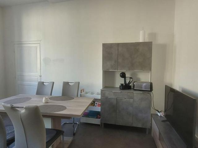 Location appartement 3 pièces, 48.21m², Saint Georges sur Loire