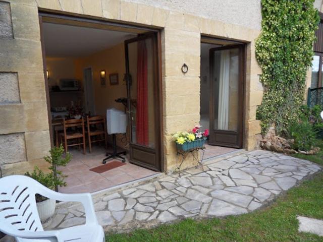 Location Appartement 3 pièces 48 m2 Saint Léon sur Vézère