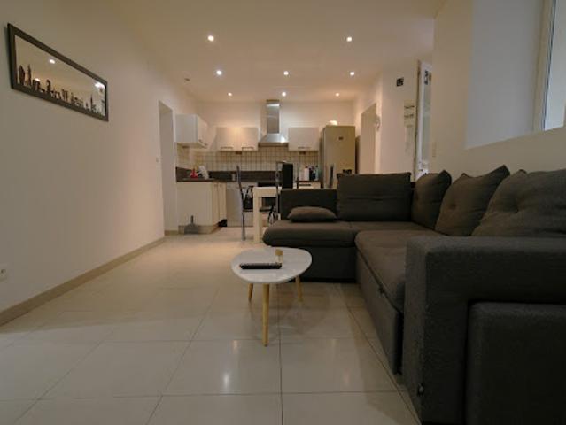 Location Appartement 3 pièces 49.33 m2 Narbonne