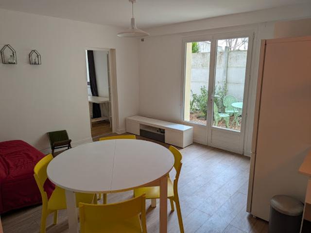 Location Appartement 3 pièces 49 m2 Montreuil