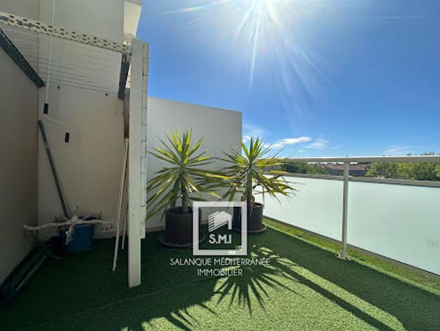 Location Appartement 3 pièces 49 m2 Sainte marie la mer