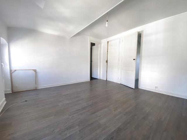 Location Appartement 3 pièces 49m² BORDEAUX 33000