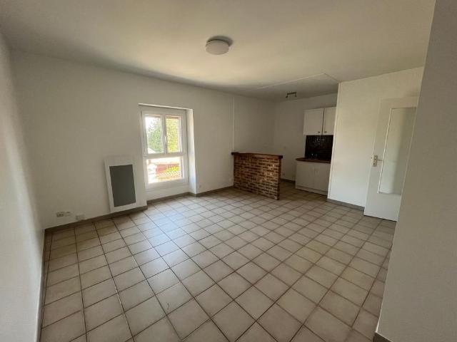 Location Appartement 3 pièces 49m² FAREMOUTIERS 77515
