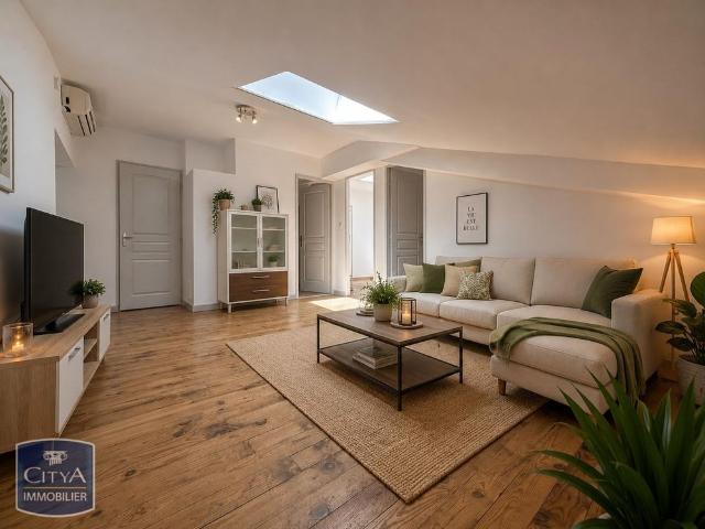Location Appartement 3 pièces 49m² SORGUES 84700