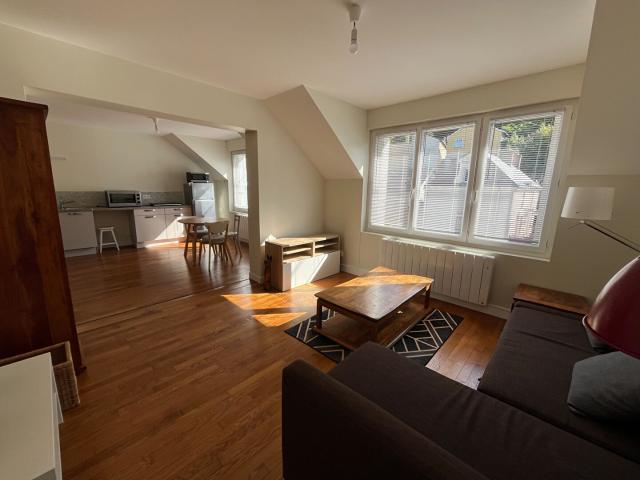 Location appartement 3 pièces, 53.51m², Montrichard Val de Cher