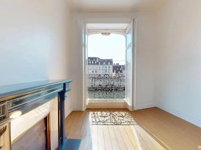 Location Appartement 3 pièces 53.82 m2 Besançon