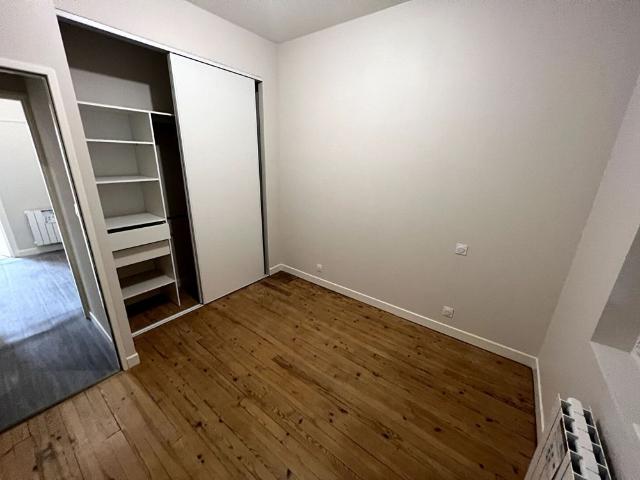 Location appartement 3 pièces, 53.00m², Albi