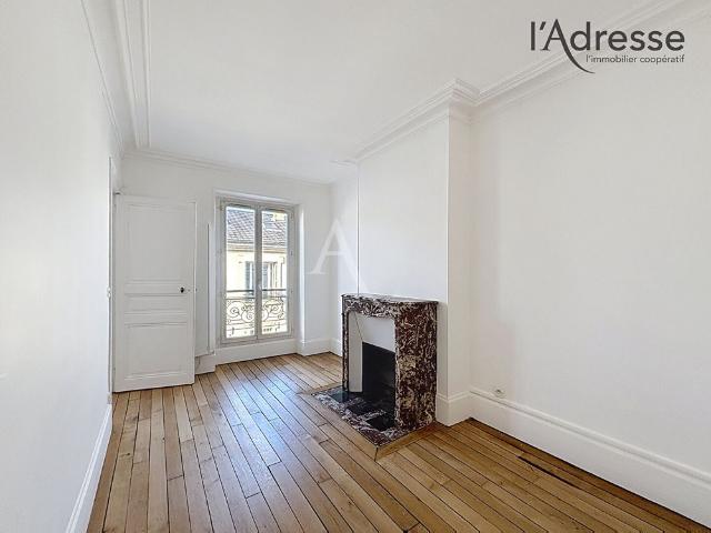 Location appartement 3 pièces, 53.00m², Suresnes