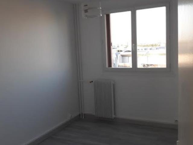 Location Appartement 3 pièces 53 m2 Thiais