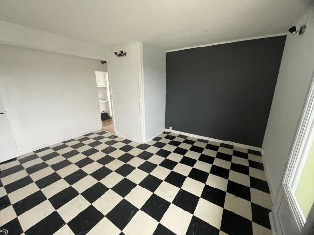 Location Appartement 3 pièces 53 m2 à Saint Quentin