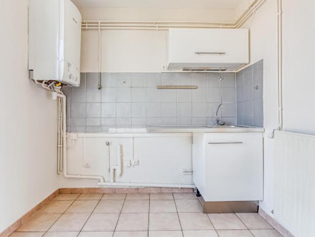 Location Appartement 3 pièces 53 m2 Aix en Provence