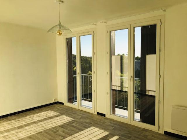 Location Appartement 3 pièces 53 m2 Aix en Provence