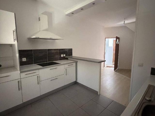 Location appartement 3 pièces 53 m² à Chagny 71150 4 600 €